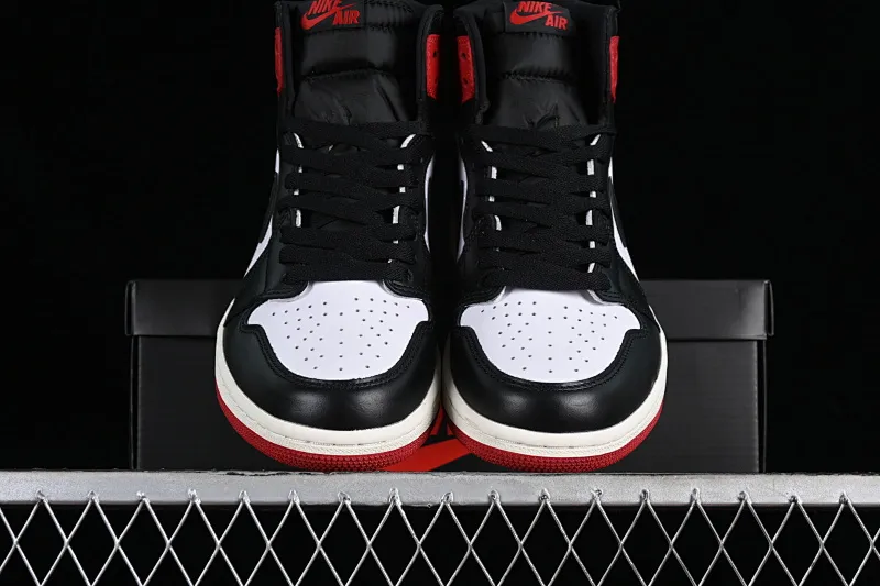 All categories Air Jordan Jordan series basketball shoes Air Jordan 1 High Air Jordan 1 High OG "Black Toe Reimagined" AJ1 Joe 1 new black toe DZ5485-106